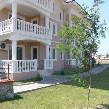 Thera Complex Studio Apartments